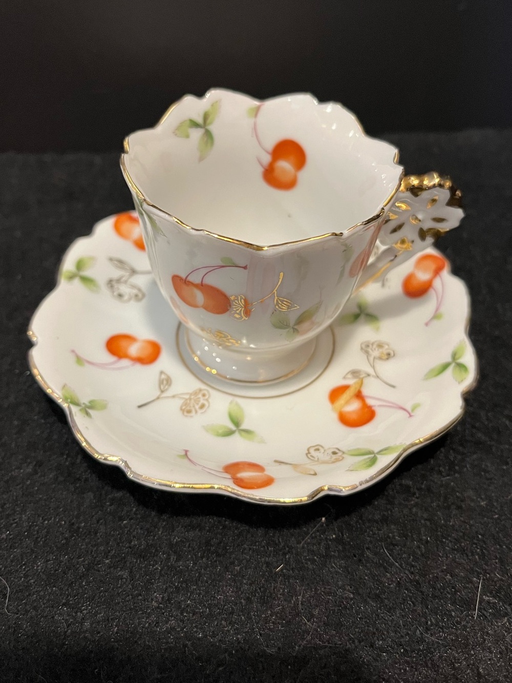 VTG Ucagco Demitasse Cup & Saucer with Cherry Motif & Gold Trim Made Occ. Japan - Picture 3 of 14